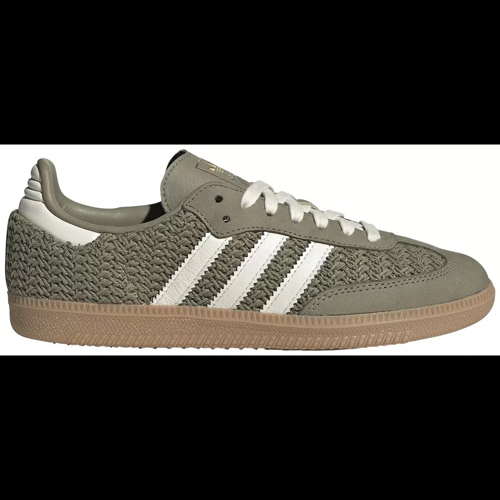 Like New Adidas Women's Samba OG sneakers in Active Green/White. Size 7.5.